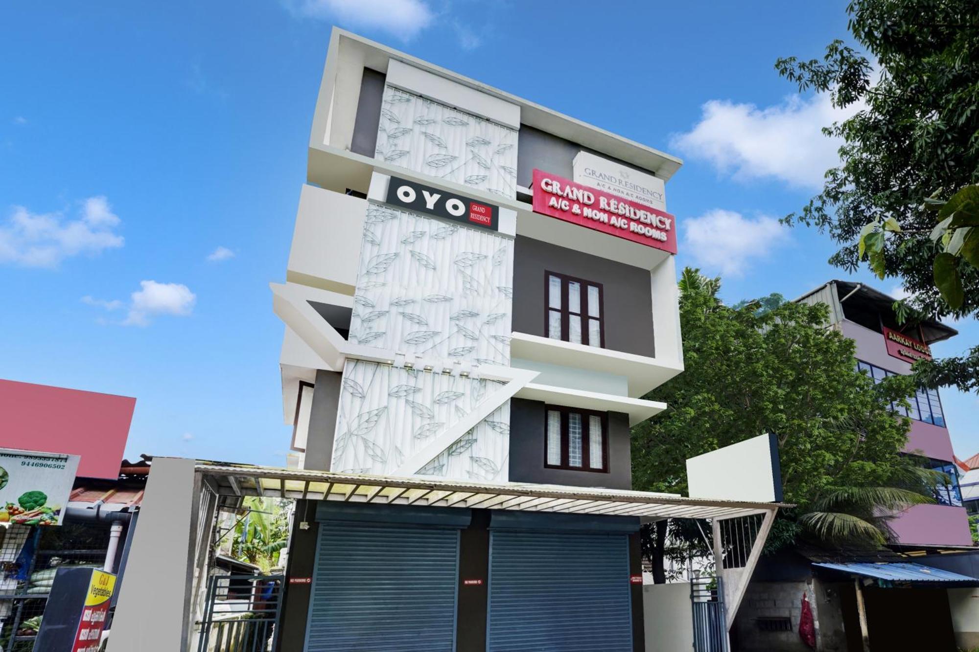 Hotel O Grand Residency Ambalapulai Extérieur photo