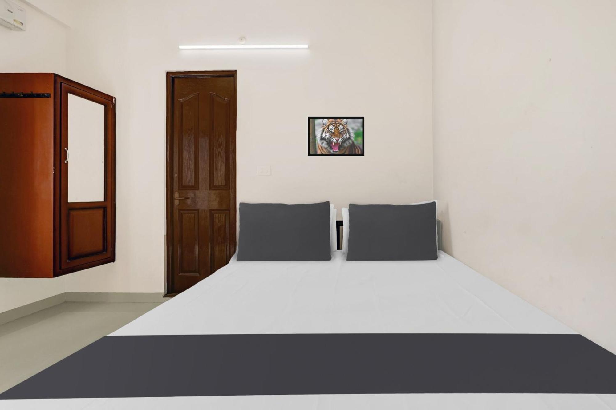 Hotel O Grand Residency Ambalapulai Extérieur photo